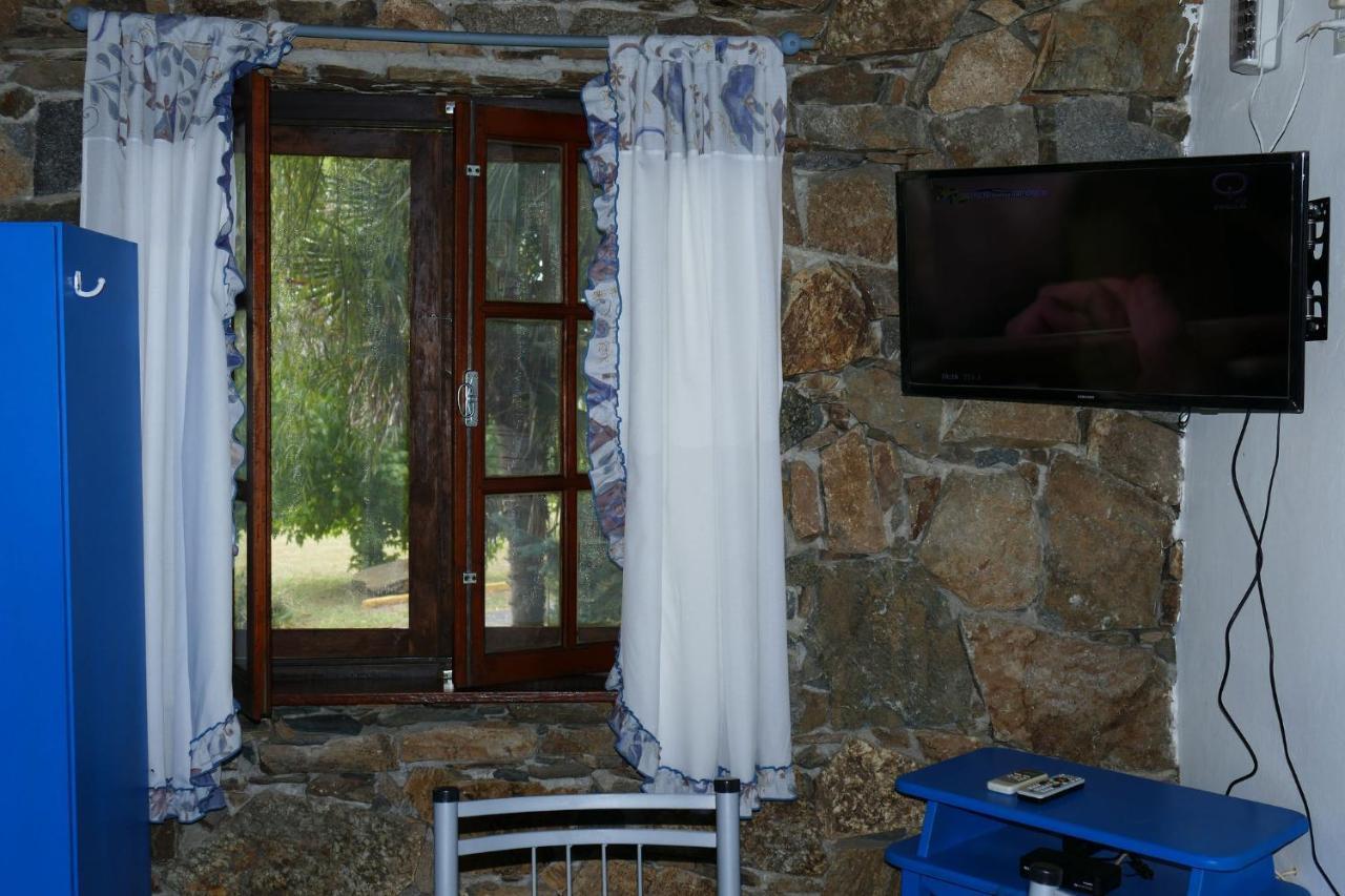 Villa Amanecer En Las Piedras Tandil Exterior foto