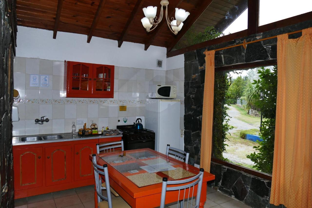 Villa Amanecer En Las Piedras Tandil Exterior foto